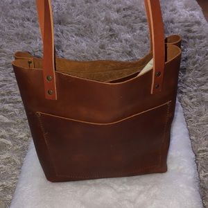 Portland Distressed Leather Tote